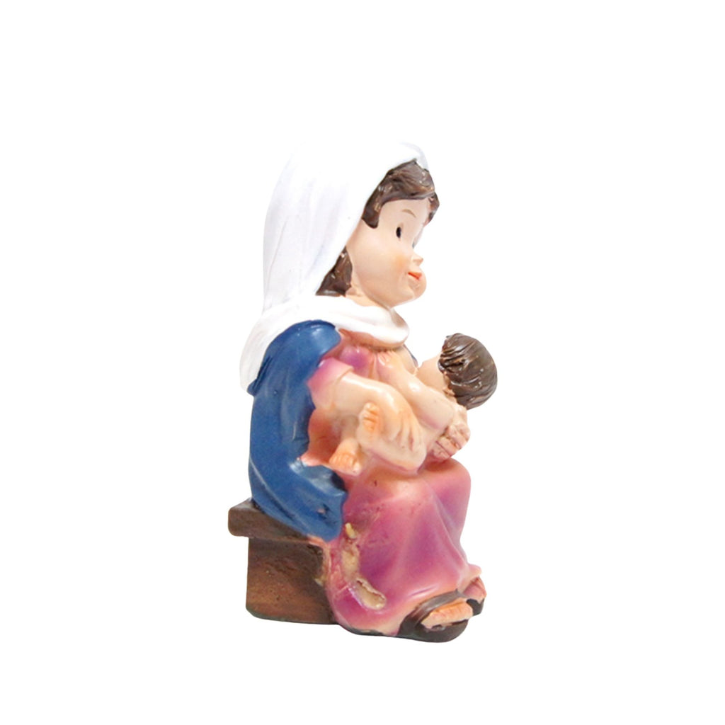 María o pastora amamantando